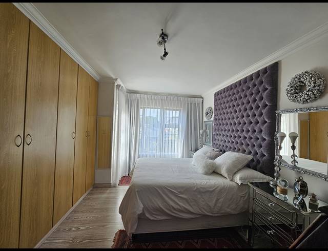 2 BEDROOM APARTMENT FOR SALE IN MOSSEL BAY GOLF ESTATE